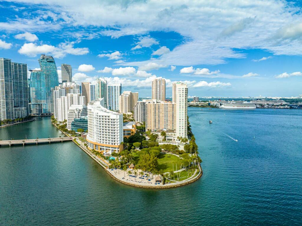 Francesco Ponticelli: Top Miami REALTOR® & Expert